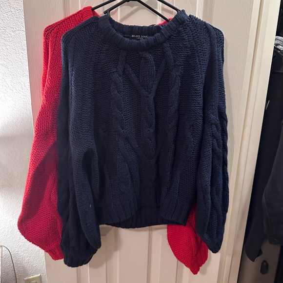 Brave souls chunky knit sweaters in red and blue - Picture 4 of 7